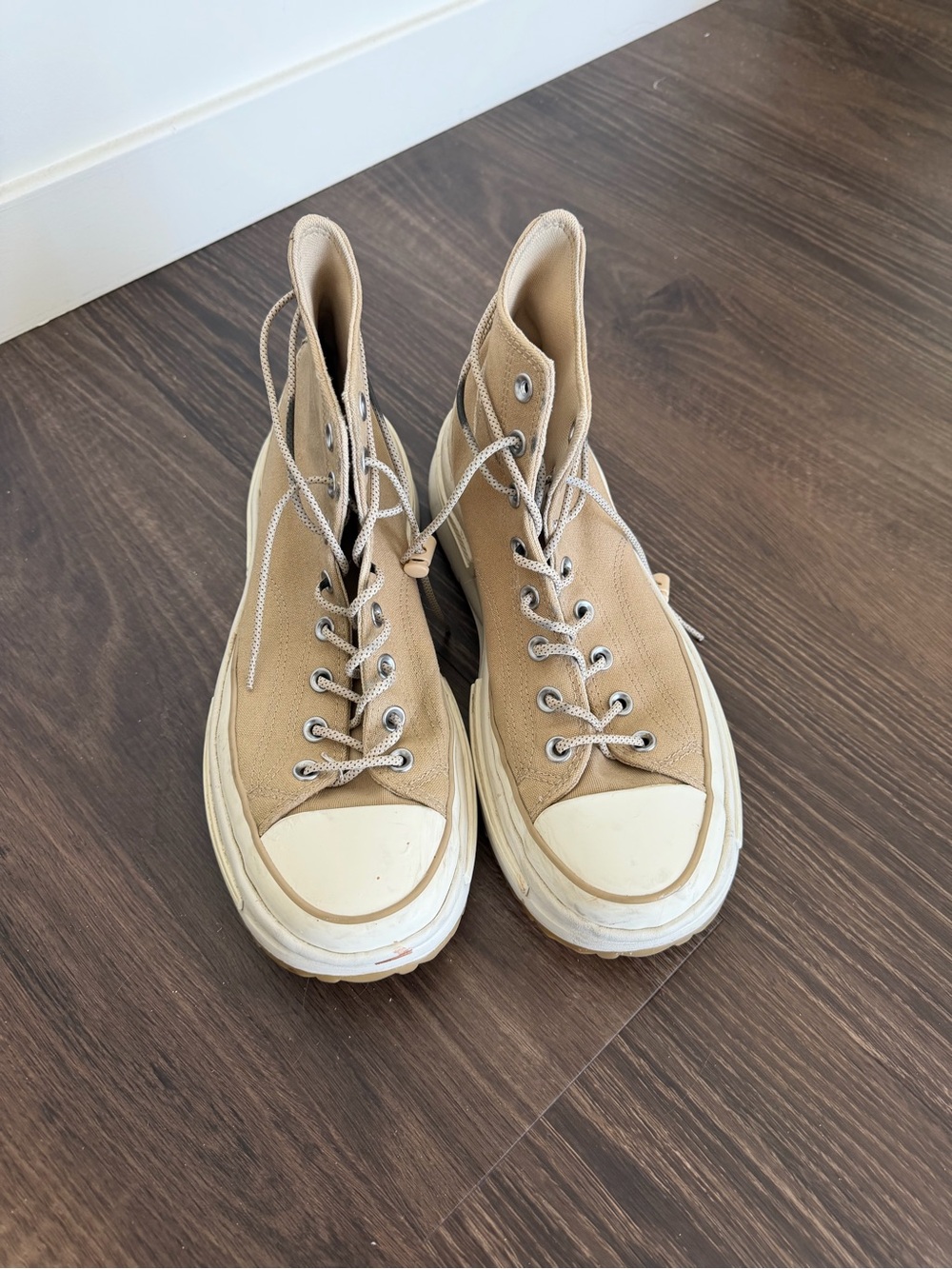 Converse chunky